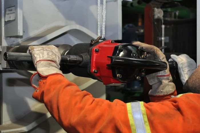 Chicago Pneumatic CP6130-T70 one and a half inch drive impact wrench